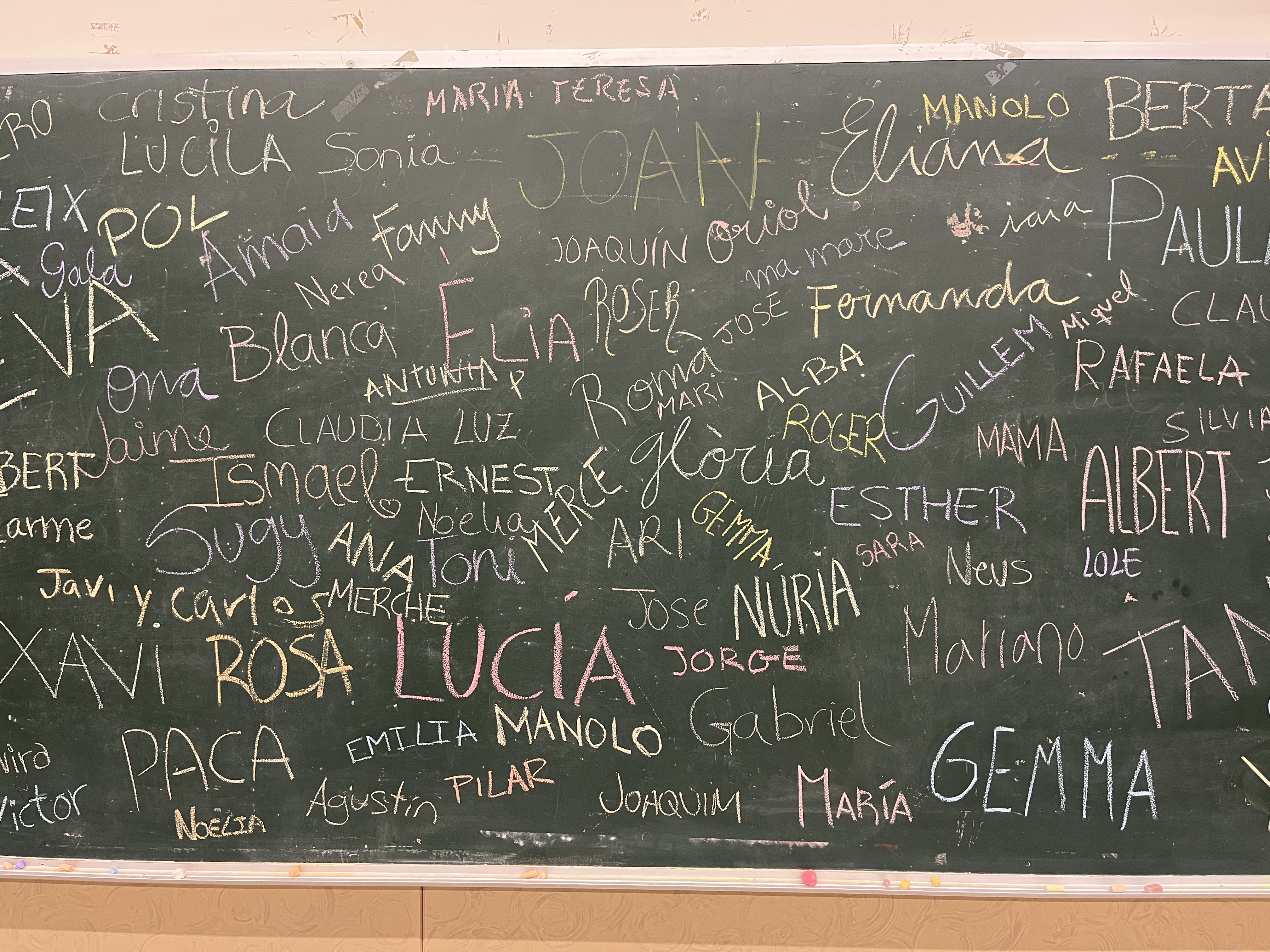 Testimoni. Trobada transgeneracional d'educadores contemporànies